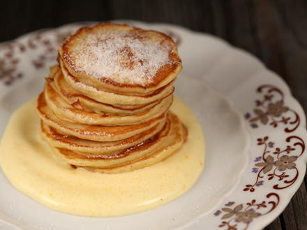 Reteta Pancakes cu sos de lamaie