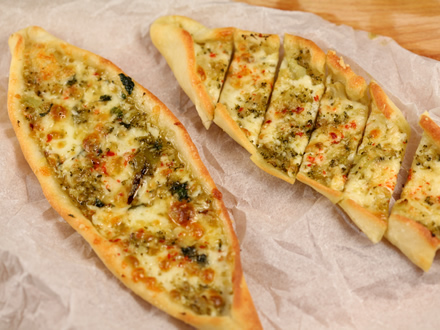 Reteta Pide cu broccoli